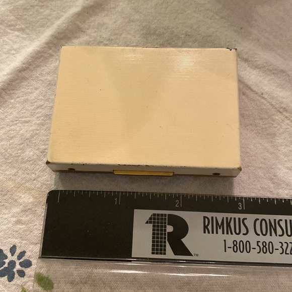 Vintage 1900s Powder Compact - Picture 2 of 4